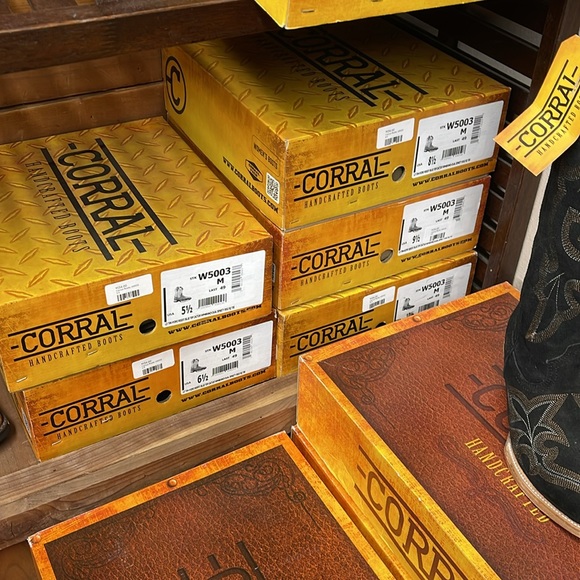 New Corral Workboots - Picture 5 of 5